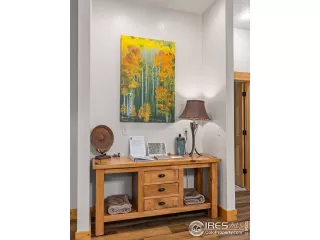 Photo #6: 1020235 Listing