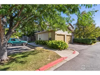 Photo #3: 1020275 Listing