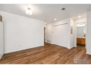 Photo #5: 1020467 Listing 