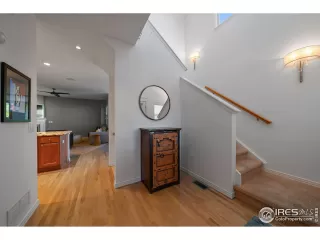 Photo #4: 1020550 Listing