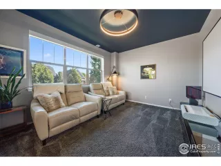 Photo #5: 1020550 Listing