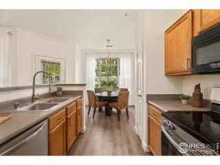 Photo #2: 1020600 Listing