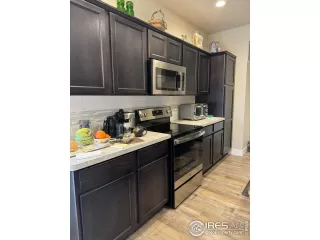 Photo #2: 1020675 Listing