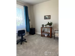 Photo #5: 1020675 Listing