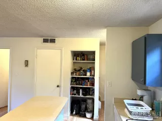 Photo #5: 1020681 Listing 