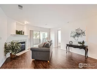 Photo #4: 1020814 Listing