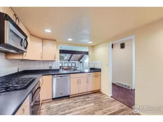 Photo #1: 1020865 Listing