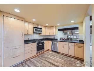 Photo #2: 1020865 Listing