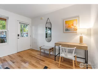 Photo #2: 1020876 Listing