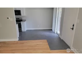 Photo #2: 1020912 Listing