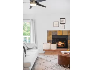 Photo #6: 1020971 Listing 