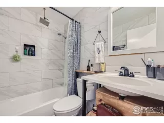 Photo #4: 1021051 Listing 