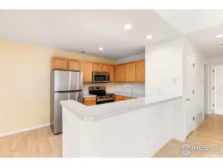 Photo #5: 1021061 Listing 