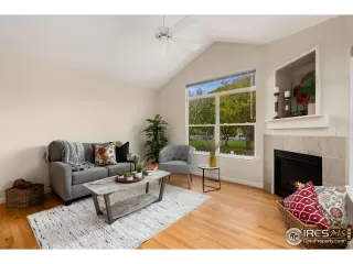 Photo #6: 1021150 Listing