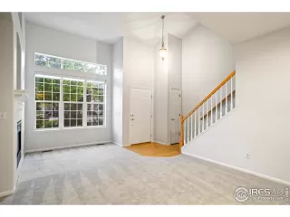 Photo #2: 1021172 Listing