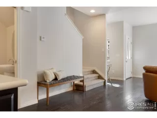 Photo #5: 1021231 Listing