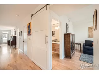 Photo #5: 1021359 Listing