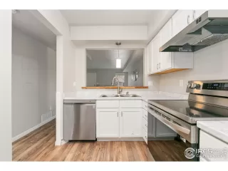 Photo #3: 1021390 Listing