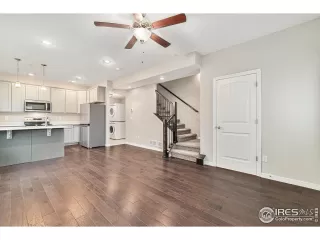 Photo #6: 1021516 Listing 