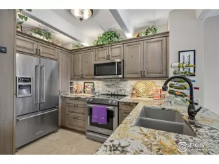 Photo #2: 1021559 Listing