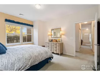 Photo #6: 1021661 Listing