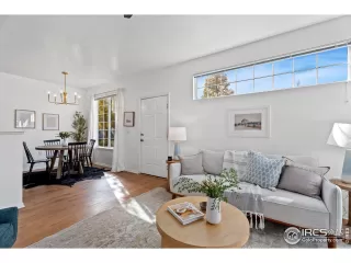 Photo #5: 1021772 Listing