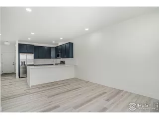 Photo #6: 1021858 Listing 