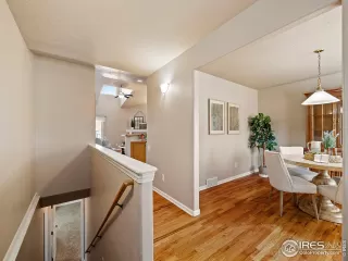 Photo #2: 1021873 Listing