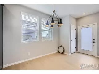 Photo #5: 1021930 Listing 