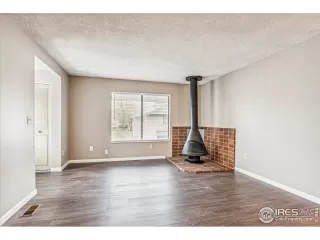 Photo #2: 1021939 Listing