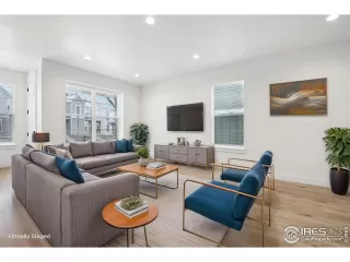 Photo #2: 1021945 Listing 