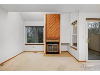 Photo #4: 1021961 Listing