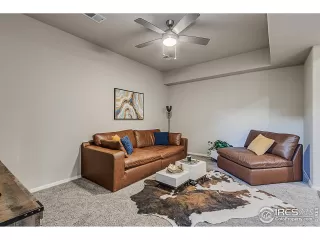 Photo #4: 1021975 Listing