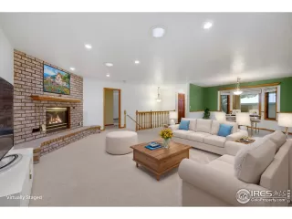 Photo #5: 1022138 Listing