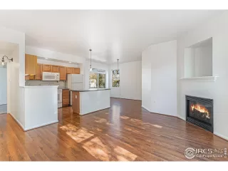 Photo #6: 1022147 Listing