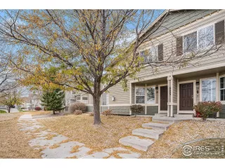 Photo #2: 1022198 Listing