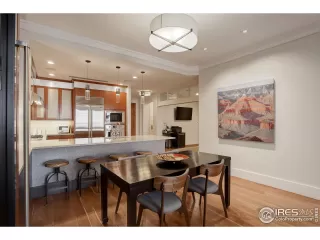 Photo #6: 1022236 Listing 