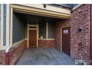 Photo #3: 1022276 Listing