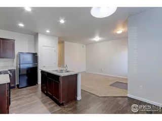 Photo #6: 1022286 Listing 