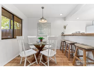 Photo #2: 1022308 Listing