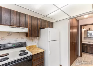 Photo #5: 1022501 Listing