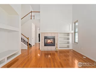 Photo #3: 1022505 Listing