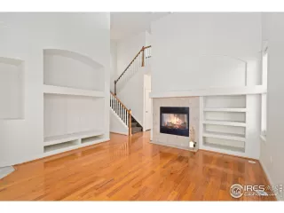 Photo #4: 1022505 Listing