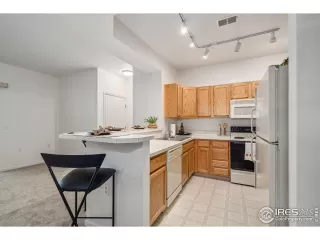 Photo #6: 1022550 Listing