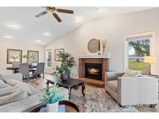 Photo #3: 1022558 Listing 