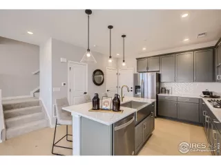 Photo #1: 1022727 Listing 