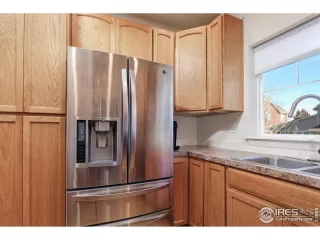 Photo #6: 1022736 Listing