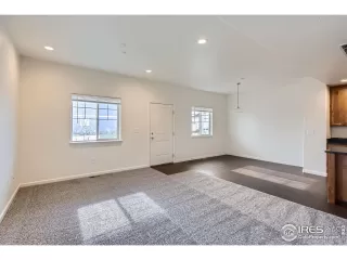 Photo #6: 1022909 Listing 