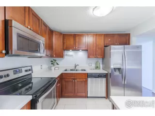 Photo #4: 1022960 Listing