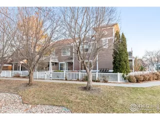 Photo #2: 1022971 Listing